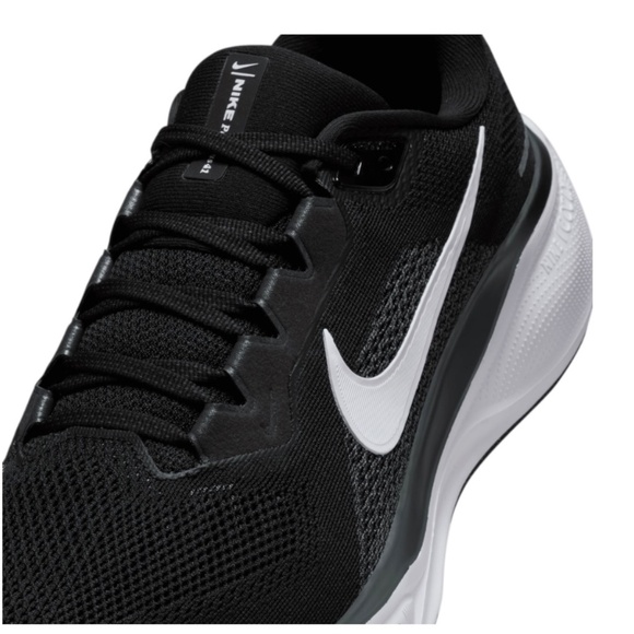 M - Nike Pegasus 41 - Picture 5 of 16